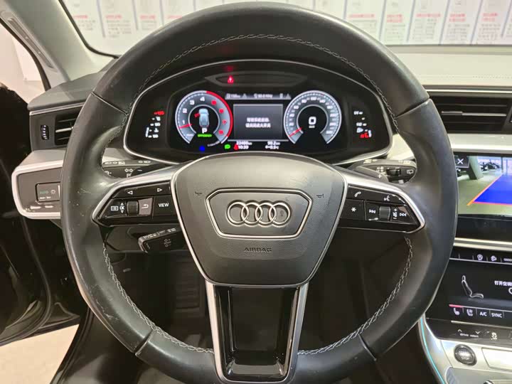 Фото 8 - Audi A6