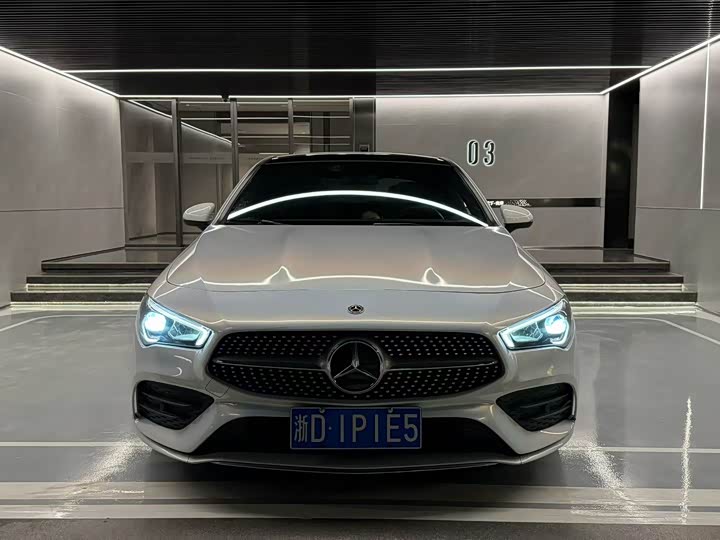 Фото 2 - Mercedes-Benz CLA-Class