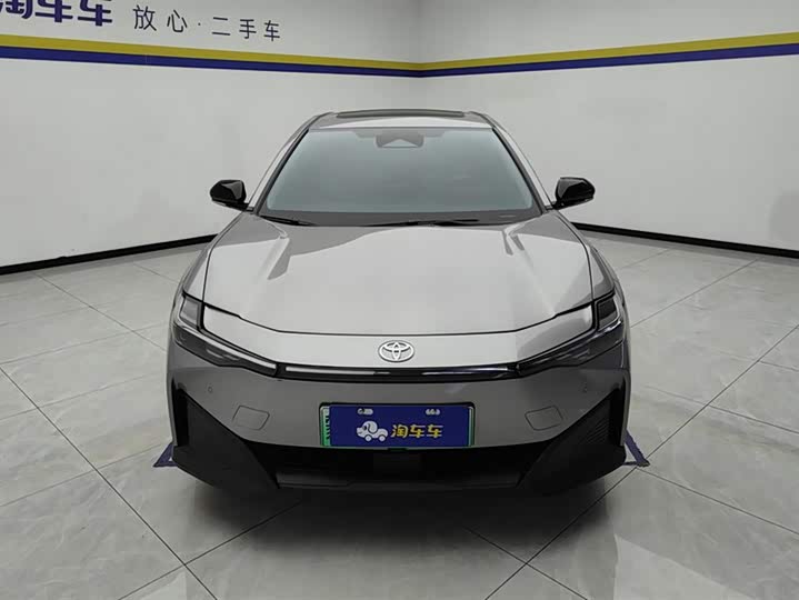 Фото 2 - Toyota bZ3