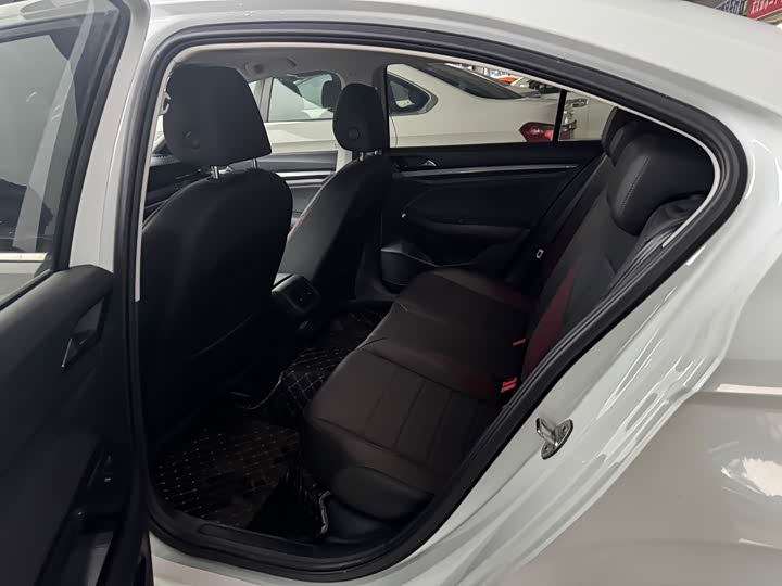 Фото 5 - Volkswagen Bora