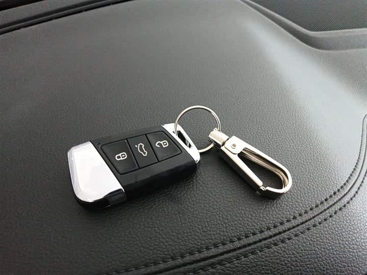 Фото 9 - Volkswagen CC