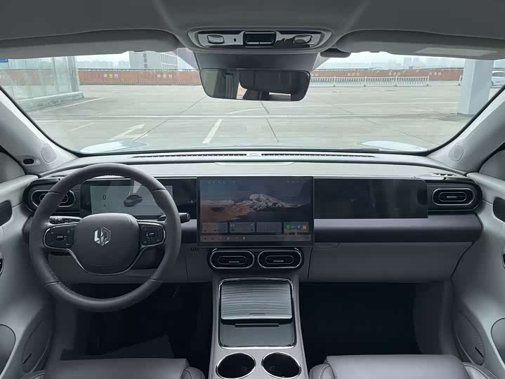 Фото 5 - Leapmotor C11