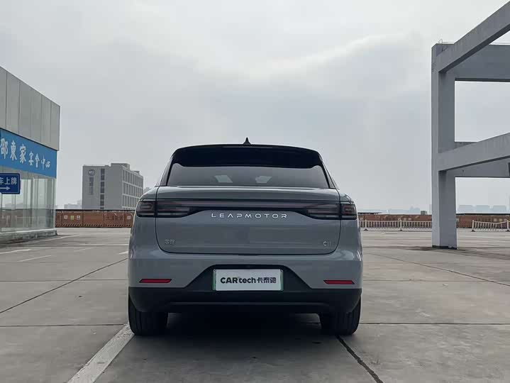 Фото 8 - Leapmotor C11