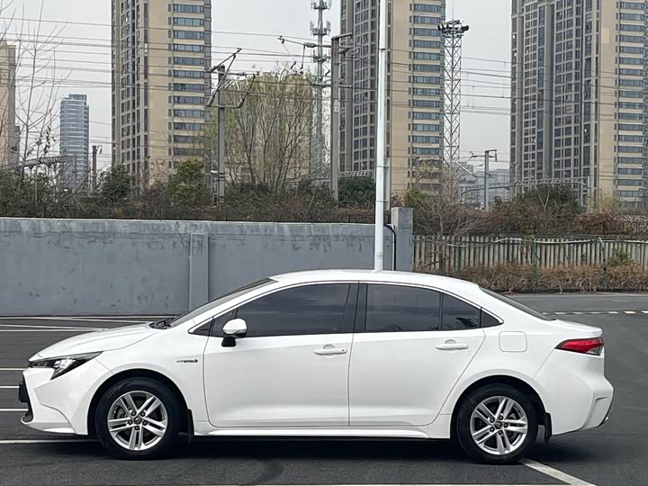 Фото 3 - Toyota Levin