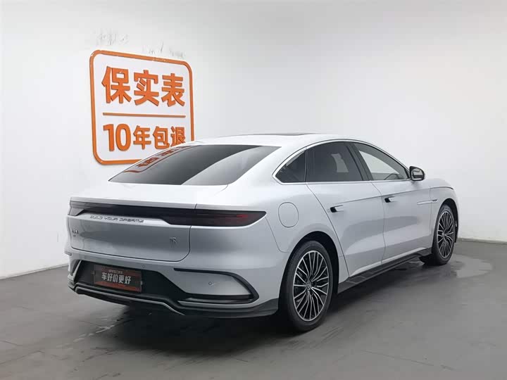 Фото 2 - BYD Han