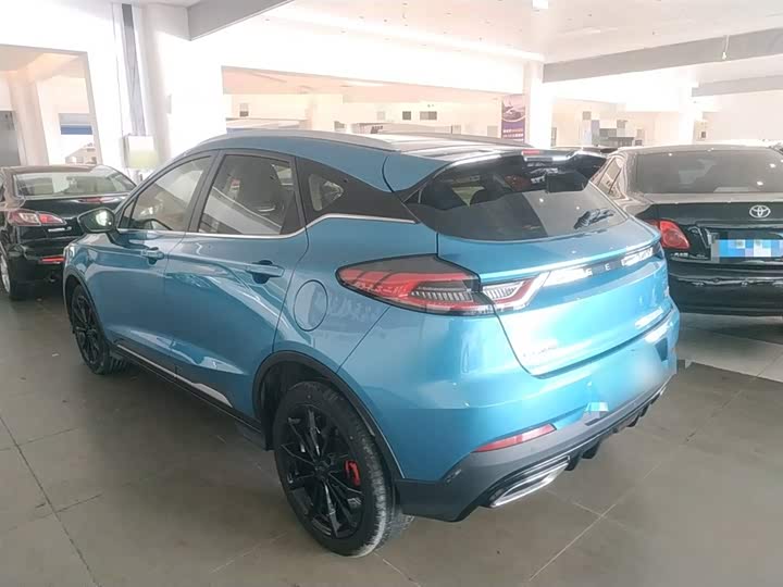 Фото 5 - Geely Emgrand GS