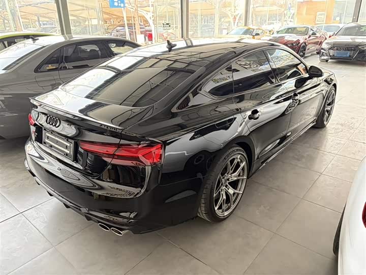 Фото 6 - Audi S5