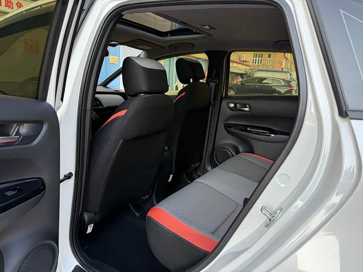 Фото 8 - Honda Life