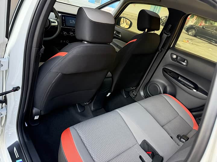 Фото 9 - Honda Life