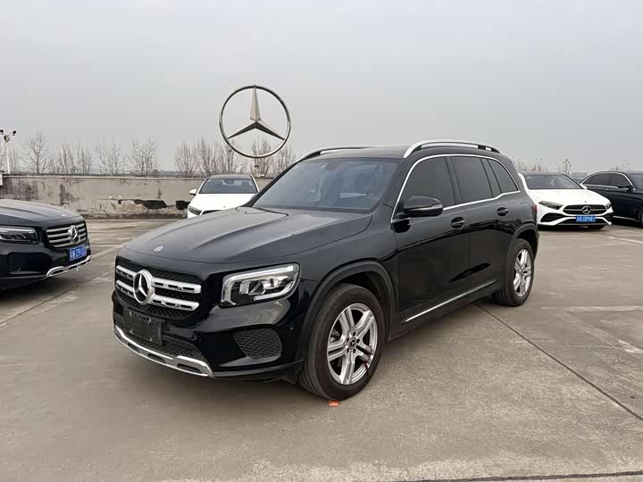 Фото 1 - Mercedes-Benz GLB-Class