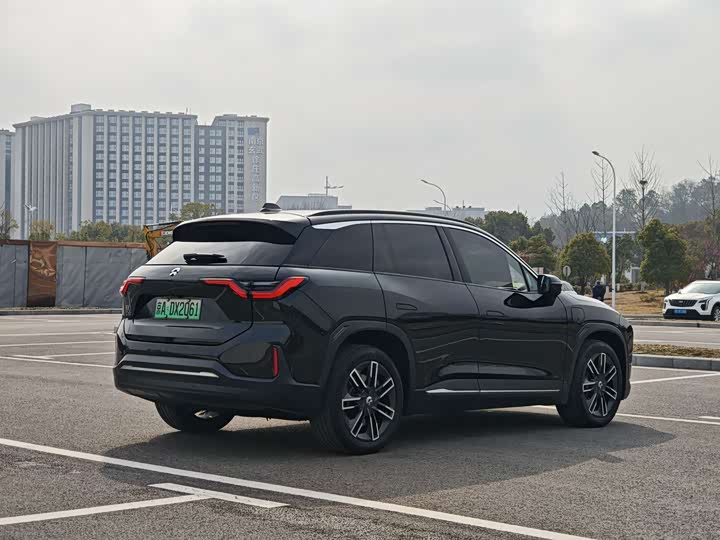 Фото 4 - Nio ES6