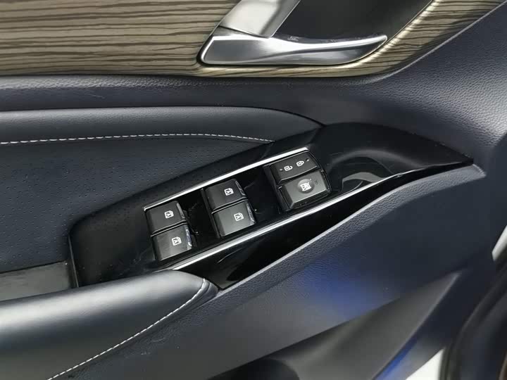 Фото 9 - GAC Trumpchi M8