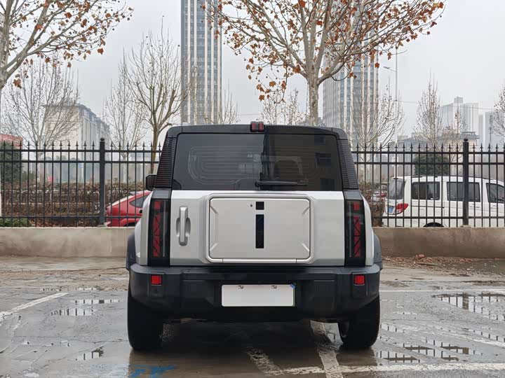 Фото 5 - Chery iCar 03