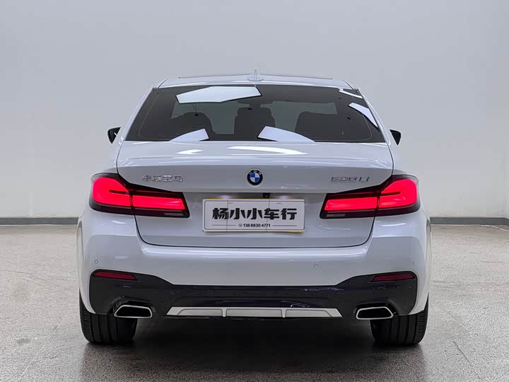 Фото 7 - BMW 5 Series