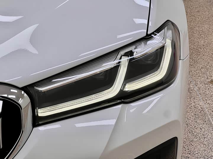 Фото 9 - BMW 5 Series