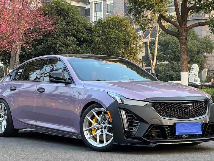 Фото 2 - Cadillac CT5