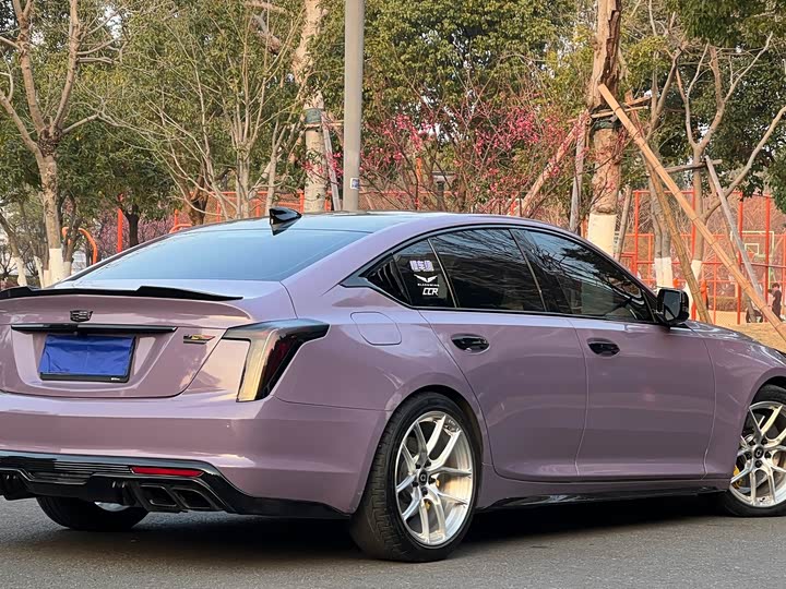 Фото 6 - Cadillac CT5