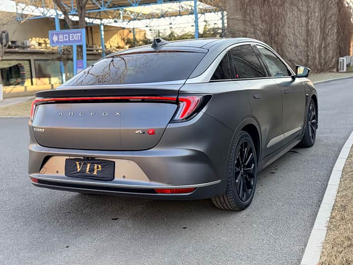 Фото 4 - BAIC Arcfox Alpha S