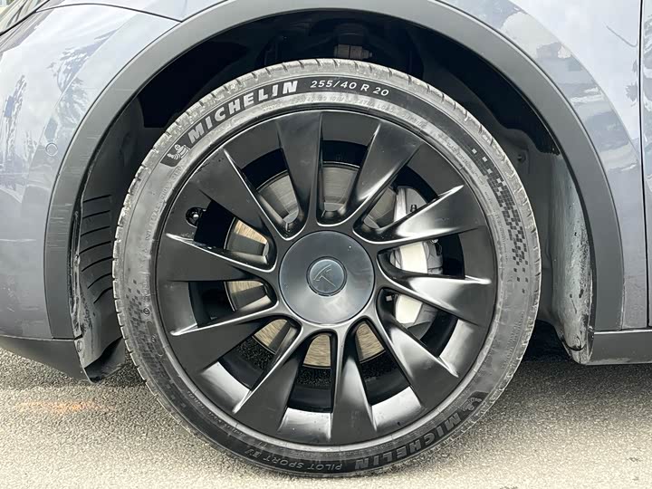 Фото 7 - Tesla Model Y