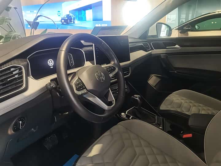 Фото 9 - Volkswagen Tayron