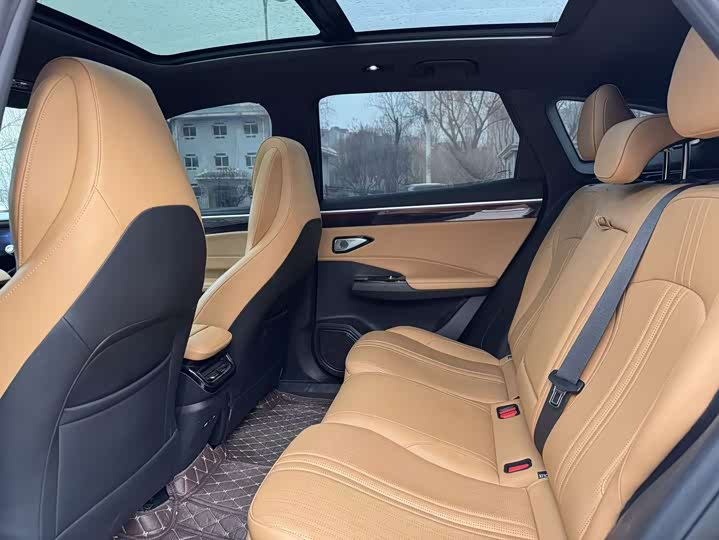 Фото 9 - Geely Galaxy L7