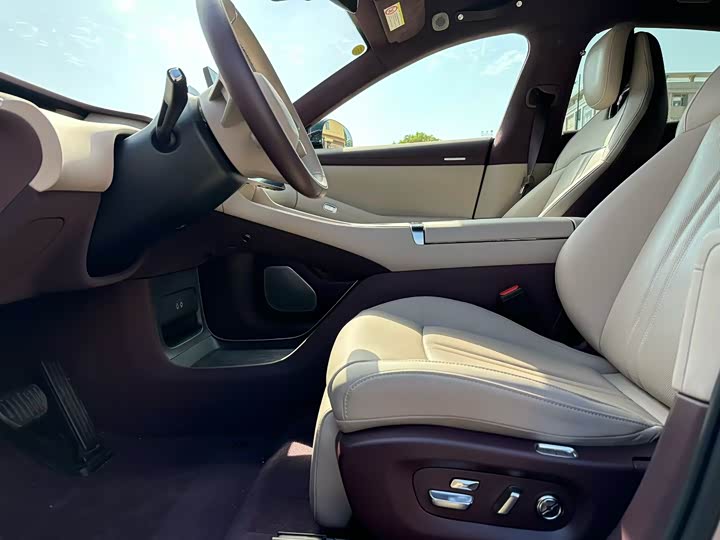 Фото 4 - Xiaomi YU7