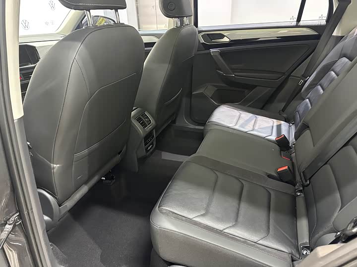 Фото 8 - Volkswagen Tayron