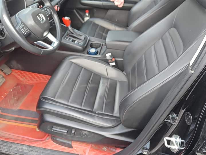 Фото 9 - Honda CR-V