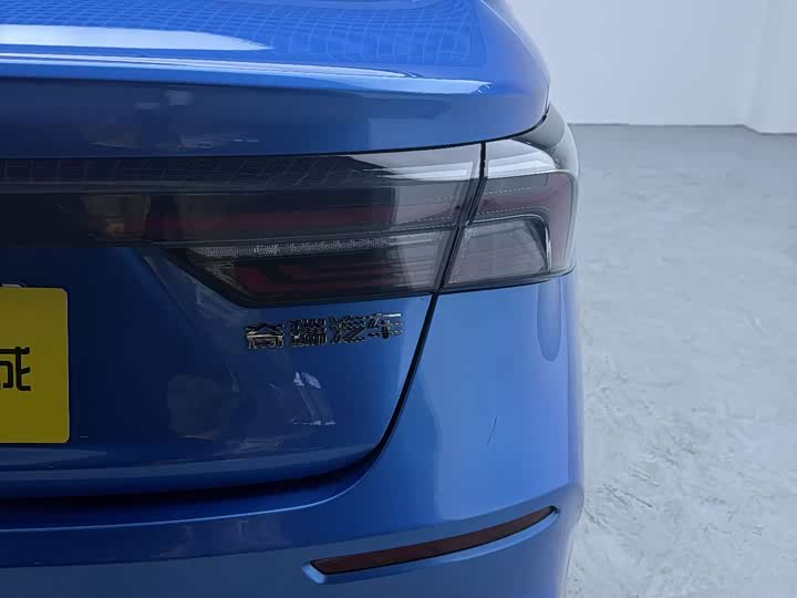 Фото 9 - Chery Omoda S5 (Arrizo 5 Plus)