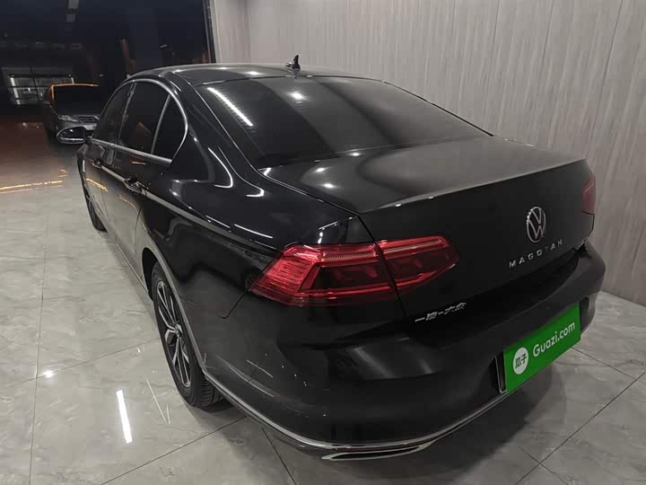 Фото 5 - Volkswagen Magotan