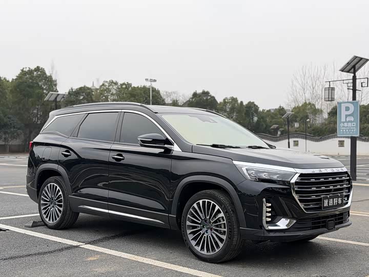 Фото 2 - Jetour X90