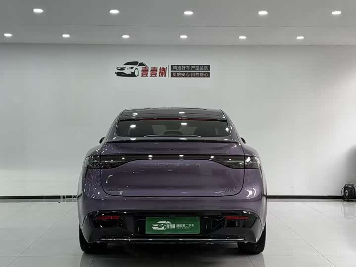 Фото 9 - Luxeed R7