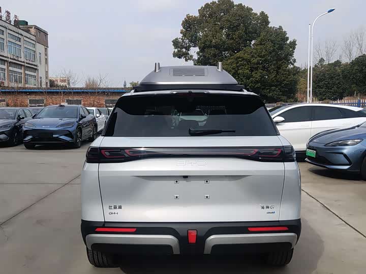 Фото 5 - BYD Sea Lion 07 DM-i Hybrid