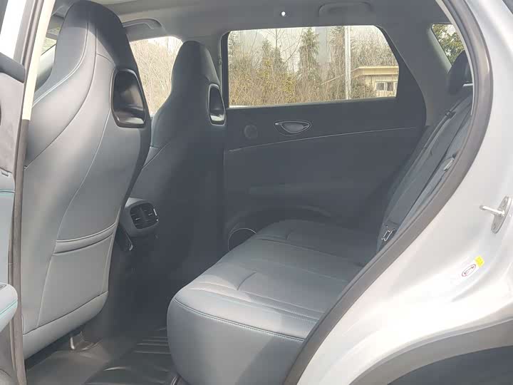 Фото 8 - BYD Sea Lion 07 DM-i Hybrid