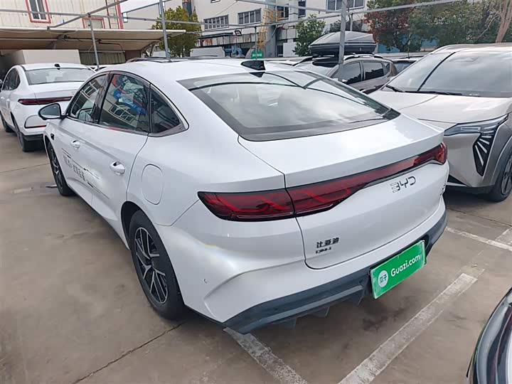 Фото 5 - BYD Qin L