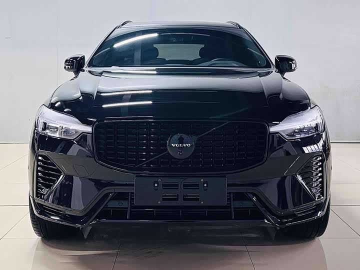 Фото 2 - Volvo XC60 Hybrid