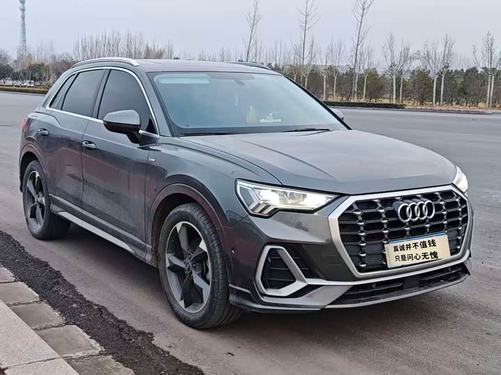 Фото 3 - Audi Q3