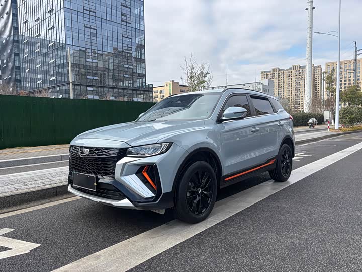 Фото 1 - Geely Atlas