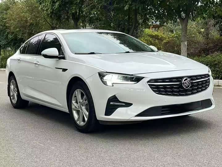 Фото 3 - Buick Regal