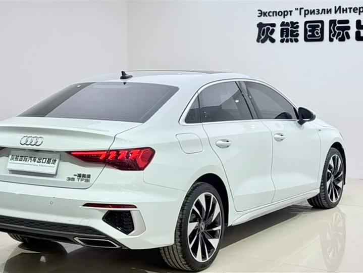 Фото 4 - Audi A3