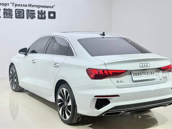 Фото 6 - Audi A3