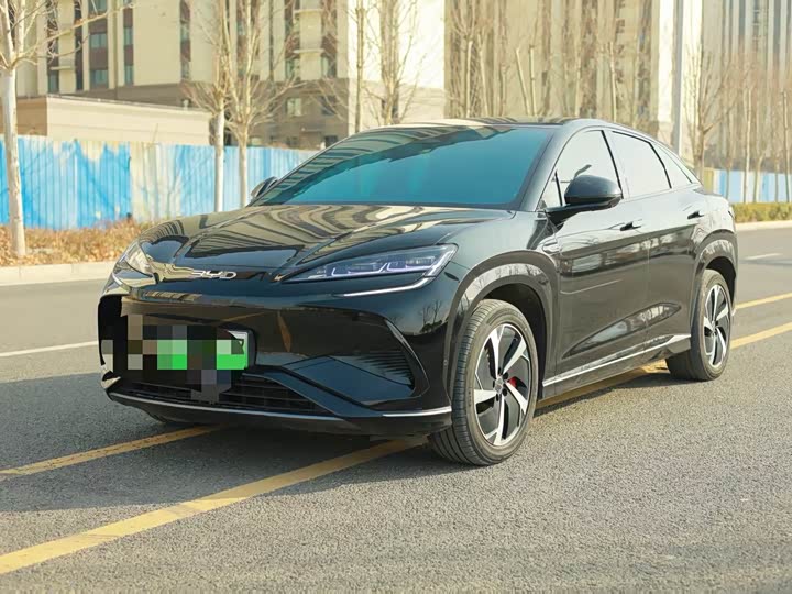 Фото 1 - BYD Sea Lion 07 EV