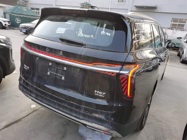 Фото 7 - Hongqi HS7 Hybrid