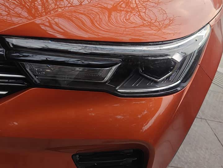 Фото 5 - Roewe RX3