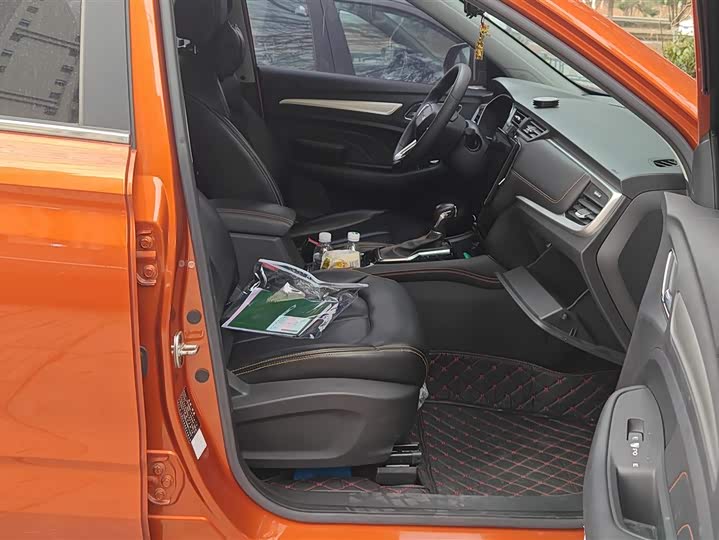 Фото 8 - Roewe RX3