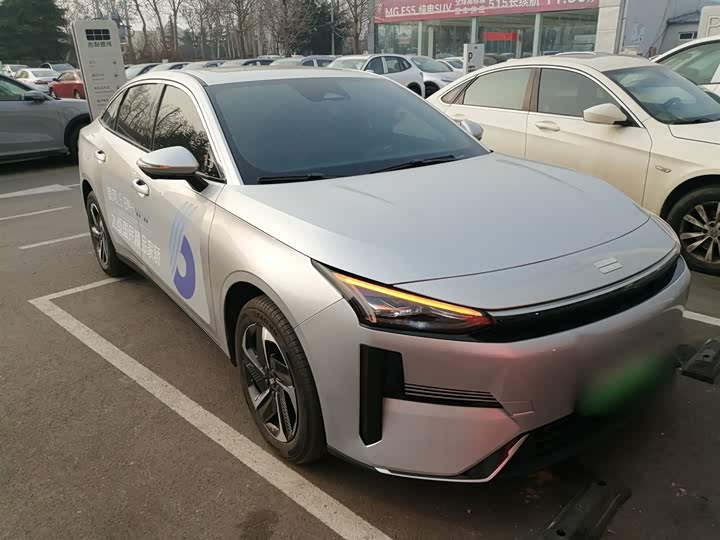 Фото 4 - Geely Galaxy L6