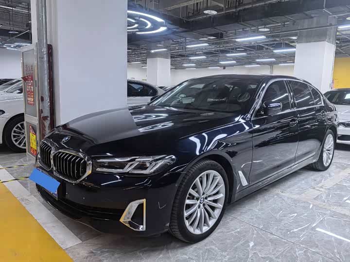 Фото 1 - BMW 5 Series