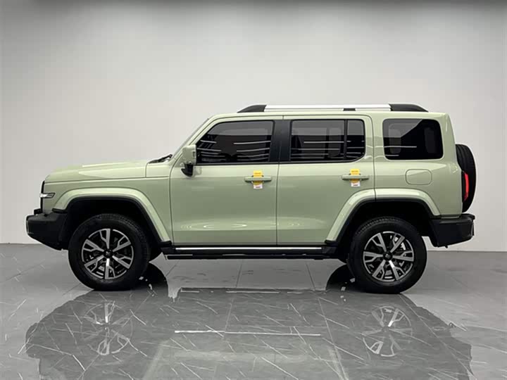 Фото 5 - Tank 300