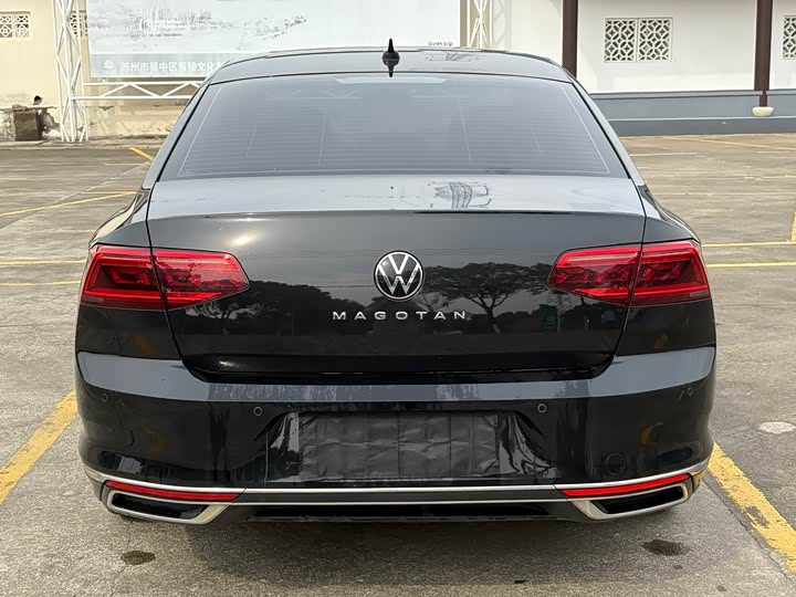 Фото 5 - Volkswagen Magotan