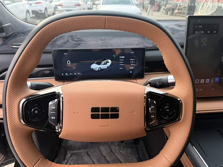 Фото 3 - Geely Galaxy Starshine 8 EM-i